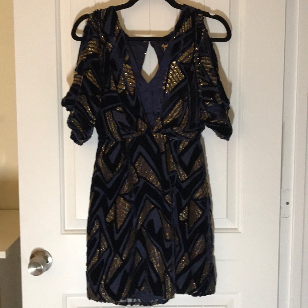 Yumi Kim cocktail dress. - Picture 3 of 6